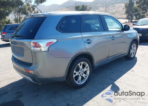 2015 Mitsubishi Outlander Se z USA, uszkodzony, nr VIN JA4AD3A31FZ010389